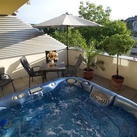 Apartament Royal *