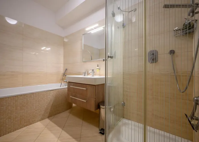 Lägenhet Apartman Royal *